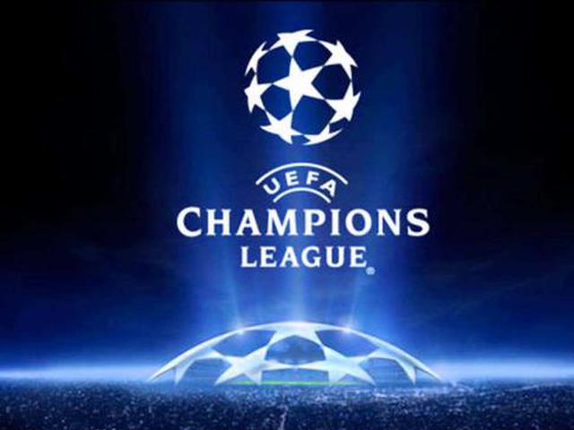 在万众瞩目 在万众瞩目